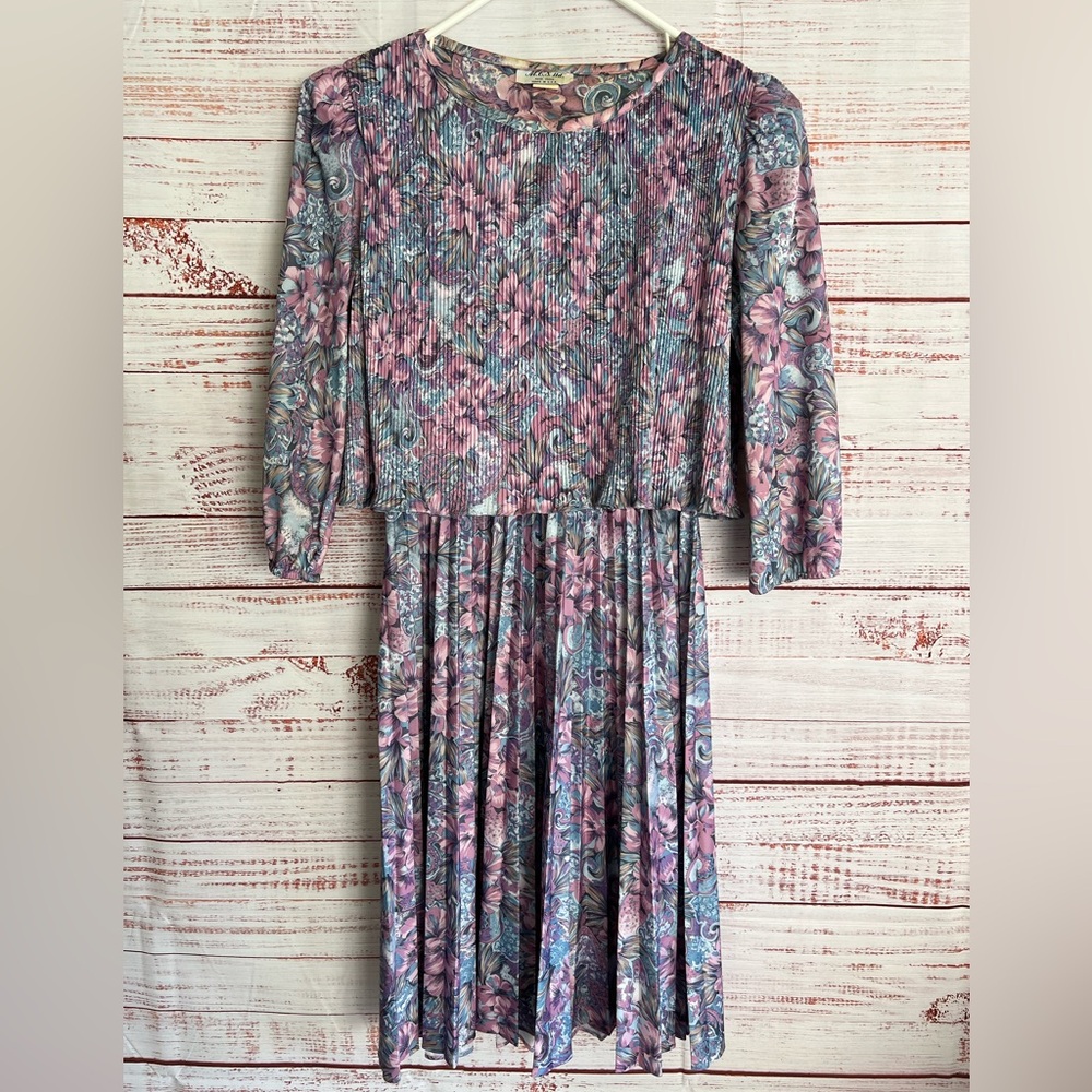 M.C.S. LTD. Micro Pleated Bouse Floral Vintage Dress Women's Size 8